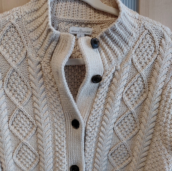 L.L. Bean Signature Ivory Beige Fisherman's Cable Knit Cotton Sweater Cardigan - Picture 5 of 9